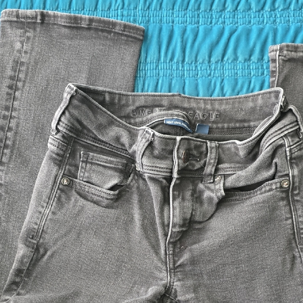 American Eagle Outfitters Gray Straight Leg Jeans with Stretch